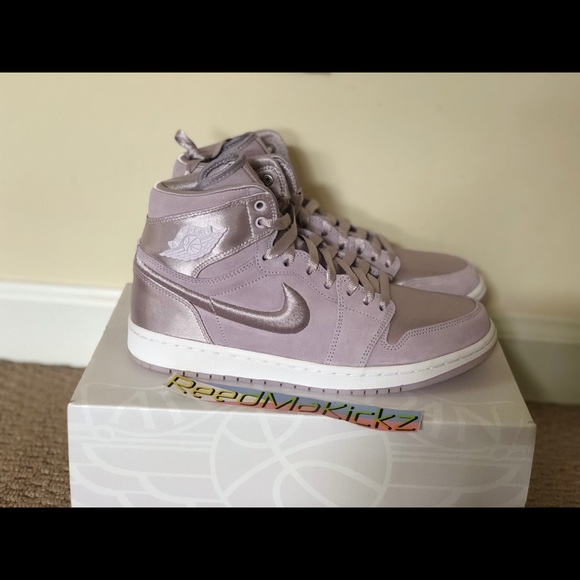 Nike air jordan 1 retro SOH Barely grape womens - Picture 3 of 5